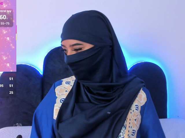 Dakshaa live cam on BongaCams