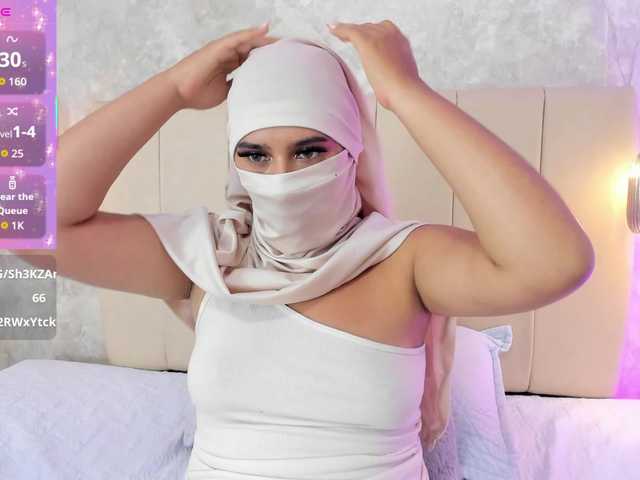 Dakshaa live cam on BongaCams