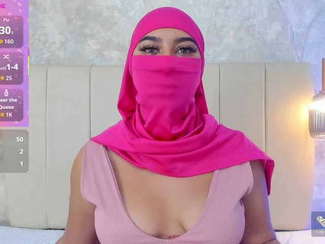 Dakshaa live cam on BongaCams