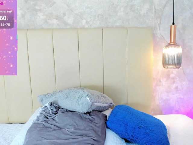 Dakshaa live cam on BongaCams