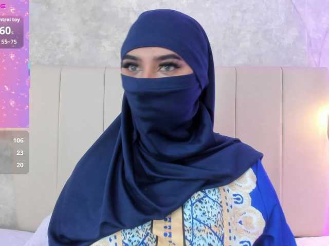 Dakshaa live cam on BongaCams