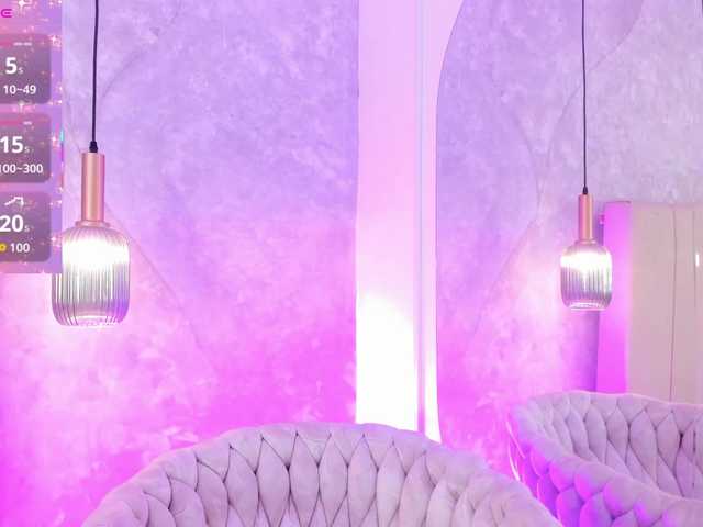 Dakshaa live cam on BongaCams