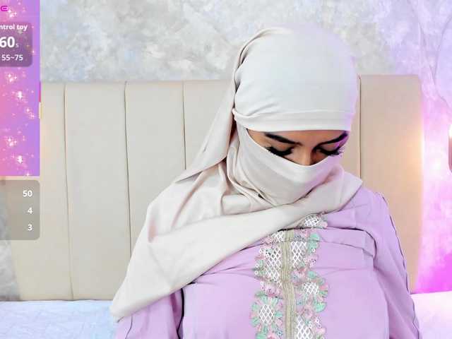 Dakshaa live cam on BongaCams