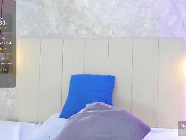 Dakshaa live cam on BongaCams