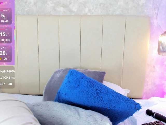 Dakshaa live cam on BongaCams