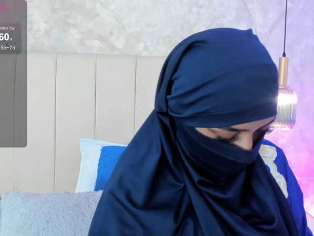 Dakshaa live cam on BongaCams