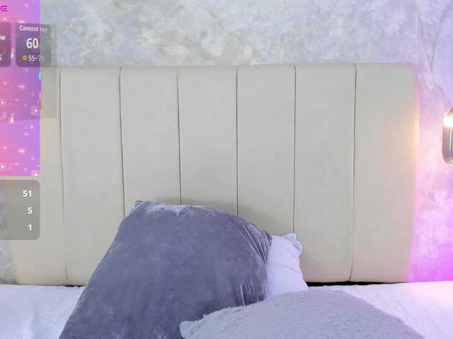 Dakshaa live cam on BongaCams