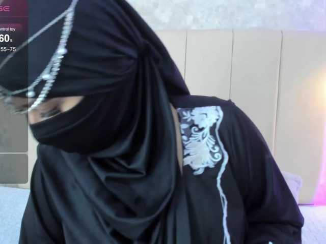 Dakshaa live cam on BongaCams