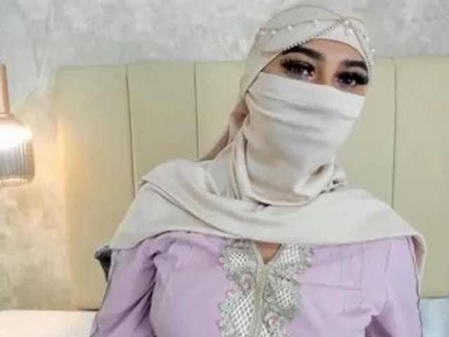 Dakshaa live cam on BongaCams