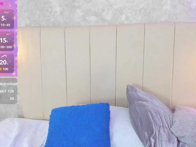 Dakshaa live cam on BongaCams