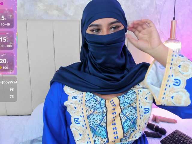 Dakshaa live cam on BongaCams