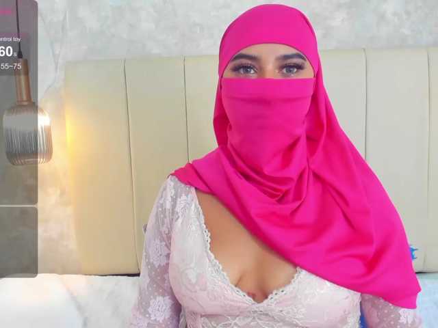 Dakshaa, live now on BongaCams