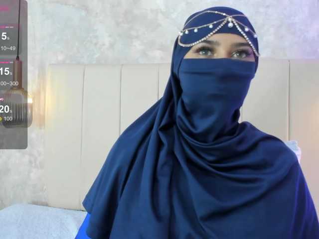 Dakshaa live cam on BongaCams