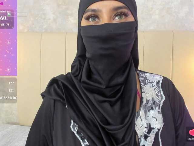 Dakshaa live cam on BongaCams