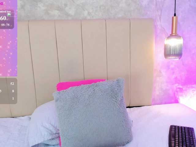 Dakshaa live cam on BongaCams