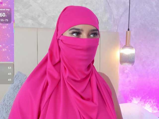 Dakshaa live cam on BongaCams