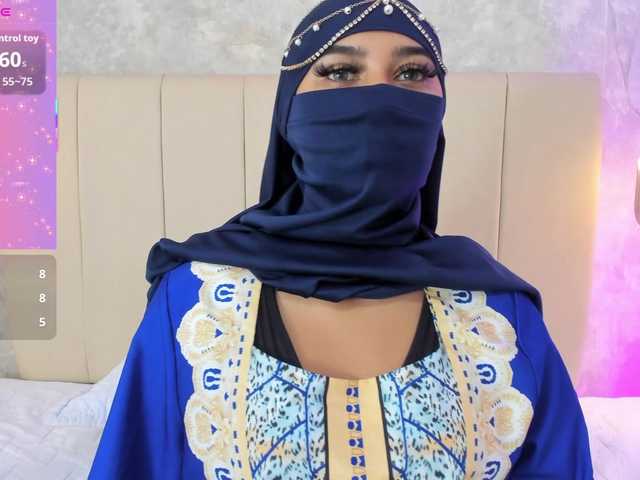 Dakshaa live cam on BongaCams
