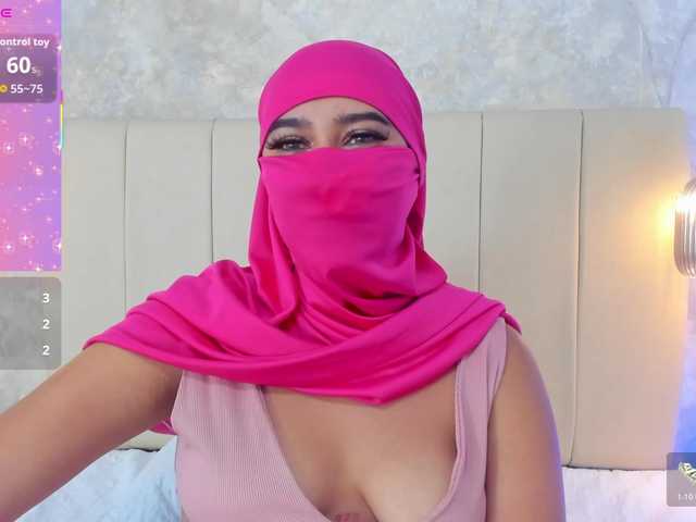 Dakshaa live cam on BongaCams