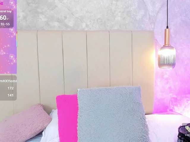 Dakshaa live cam on BongaCams