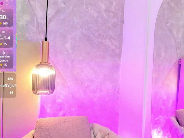 Dakshaa live cam on BongaCams