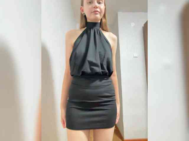 Lola-2 webcam