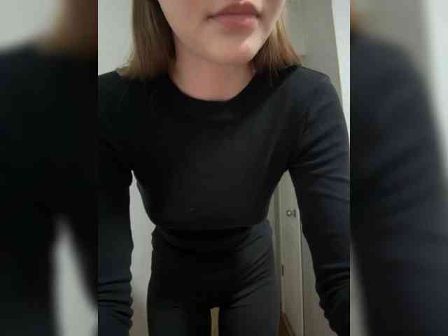 Lola-2 webcam