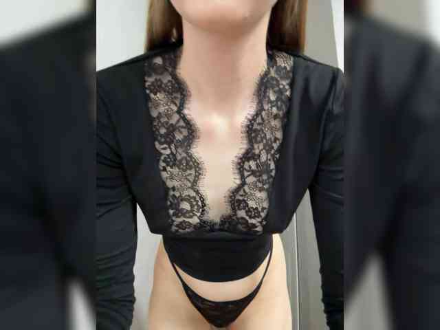 Lola-2 webcam