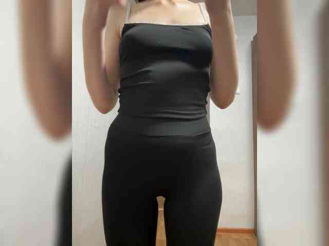 Lola-2 webcam
