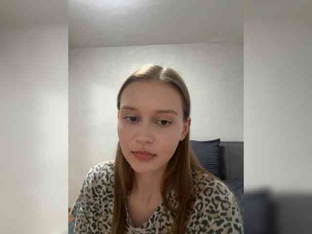 Lola-2 webcam