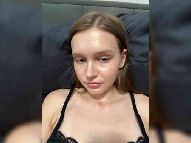 Lola-2 webcam