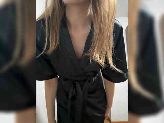 Lola-2 webcam
