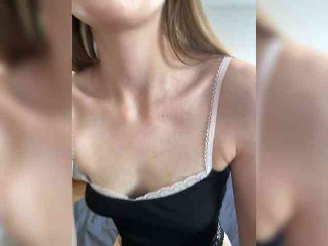 Lola-2 webcam