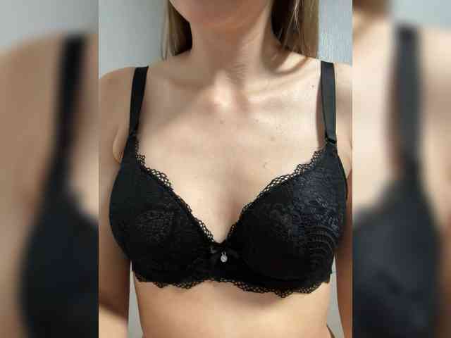 Lola-2 webcam