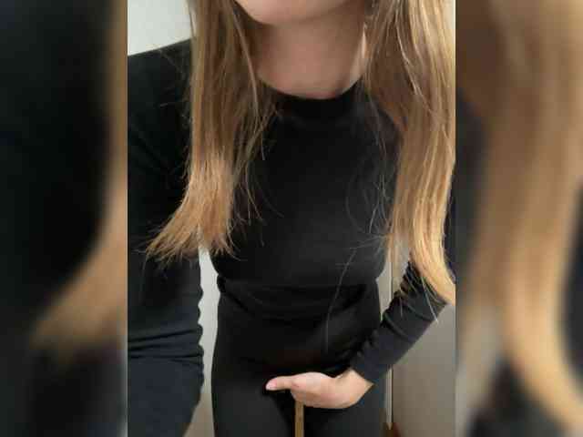 Lola-2 webcam