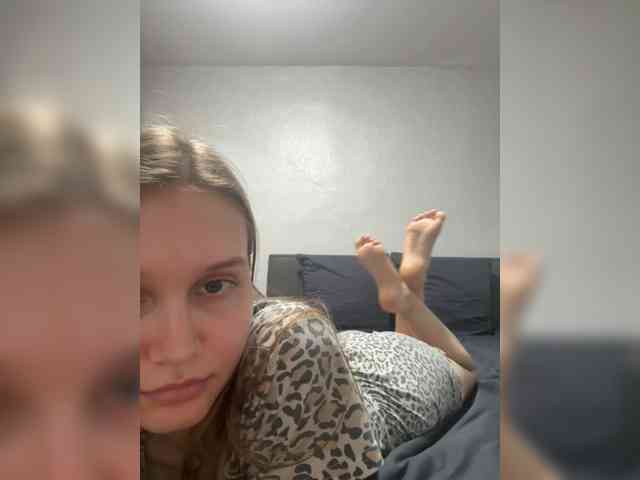 Lola-2 webcam