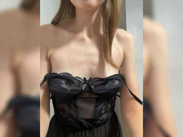 Lola-2 webcam