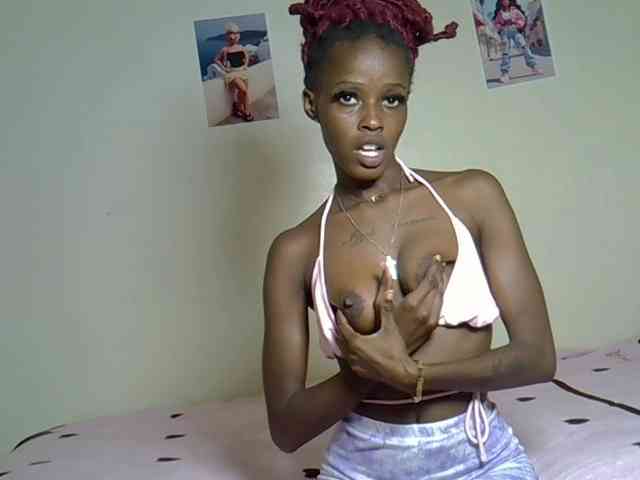 Model: PetiteBunnny