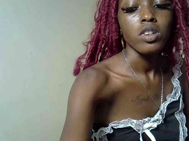 free adult chat PetiteBunnny