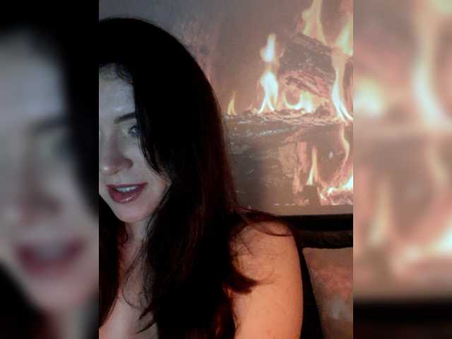 Cantii live cam on BongaCams