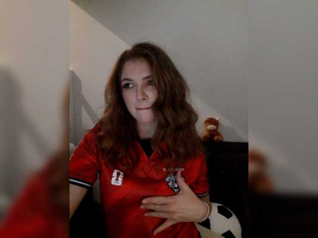 Cantii live cam on BongaCams