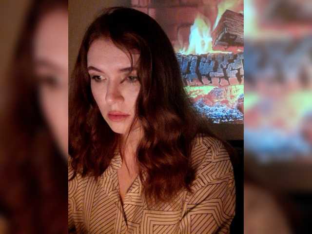 Cantii's BongaCams show and profile