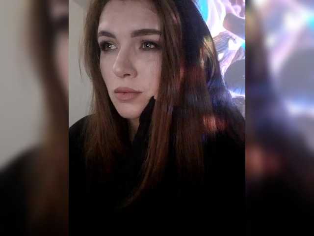 Cantii's BongaCams show and profile