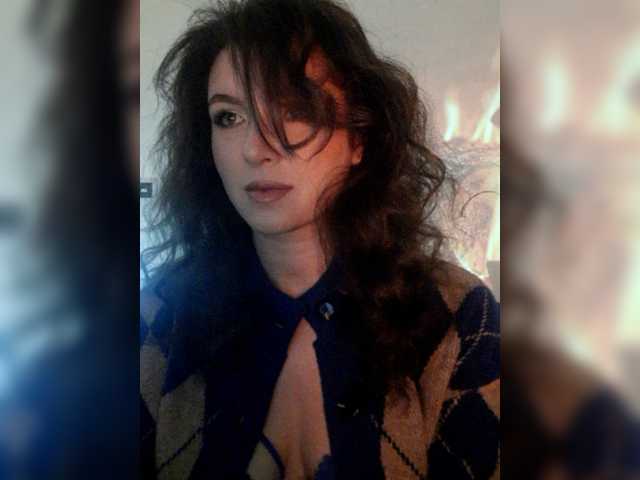 Cantii live cam on BongaCams