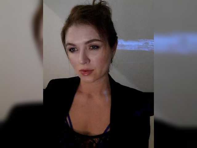 Cantii live cam on BongaCams