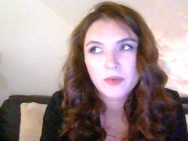 Cantii live cam on BongaCams