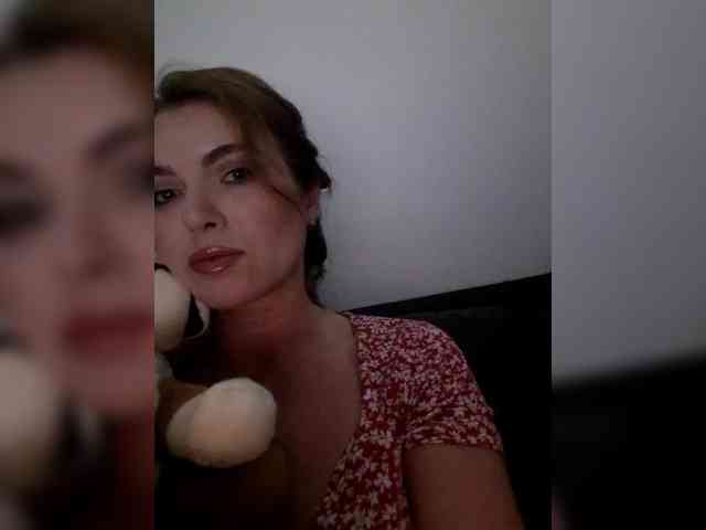 RoyalAngel webcam