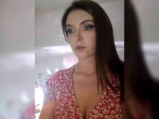 RoyalAngel webcam