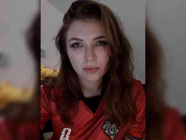 RoyalAngel webcam