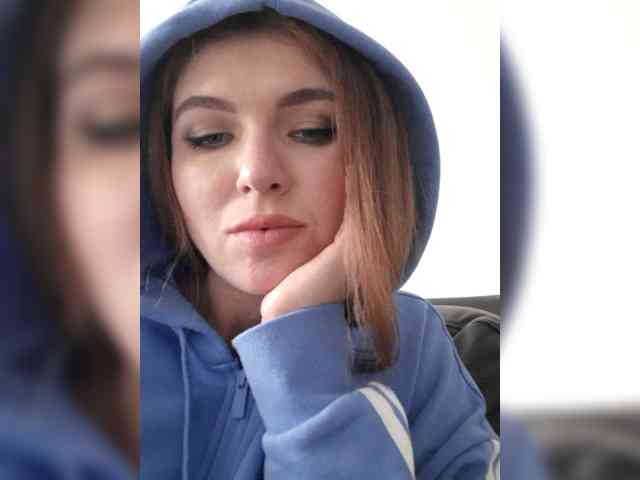 RoyalAngel webcam