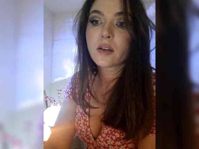 RoyalAngel webcam